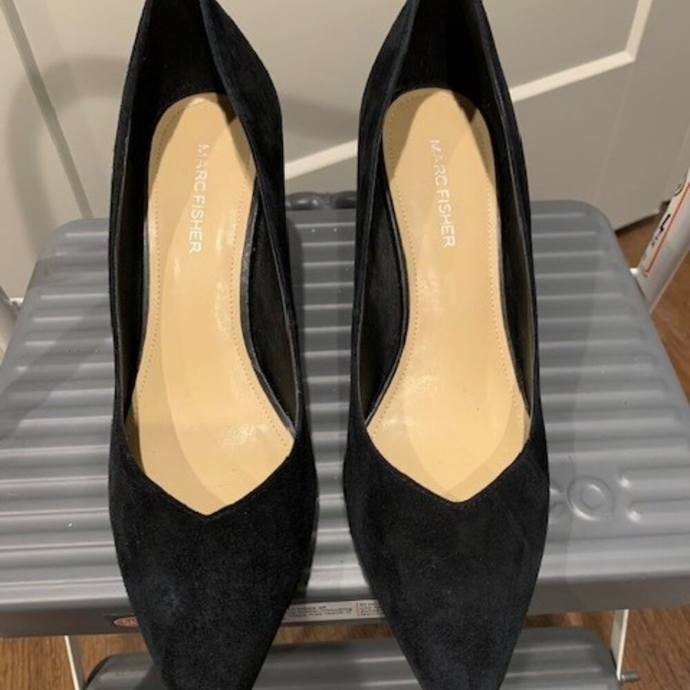 Marc Fisher Suede Heels Black